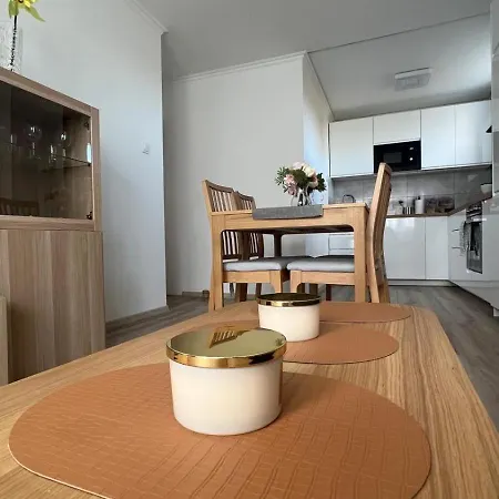 Al-dom Ii Mare 500m Do Morza 科沃布热格