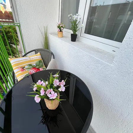 Al-dom Ii Mare 500m Do Morza Apartment *